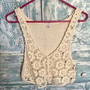 Cream Sleeveless Vest